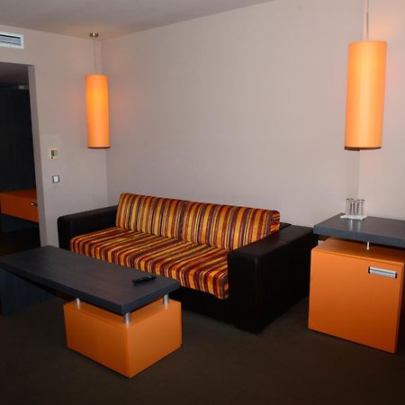 North Beach Hotel พรีมอร์สโก ภายนอก รูปภาพ